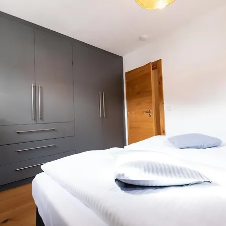 Jubigrat Apartment *